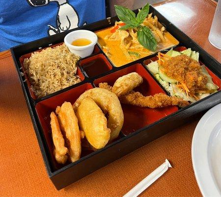 Bento Box with curry & tempura vegetables