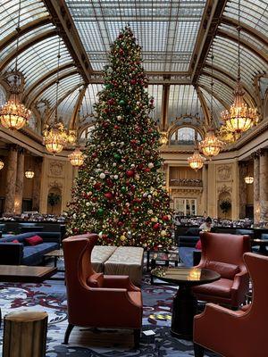 The Palace Hotel's Christmas tree in their garden court!