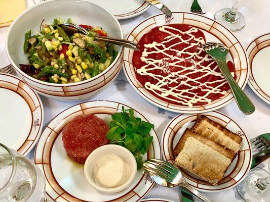 Doge Salad $27. 4*.  Carpaccio alla Ciprian $30. 3* Tuna Tartare (& Bolognese) Daily Suggestion Menu $45. 3* Good portions.