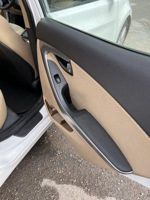 Dirty rear passenger door