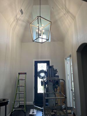 PENDANT LIGHT 18' HIGH