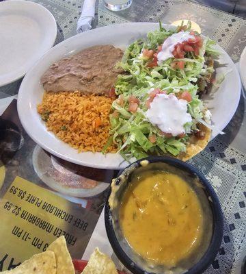 Chalupa plate