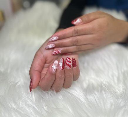 Nails set done by Crystal 
.At (suite #31)in Sola Salon. 10% for 1st booking: (951)444-8586. ‍ https://crystalngo.glossgenius.com