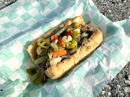 Wet and Spicy Italian Beef Sandwich - Delish!