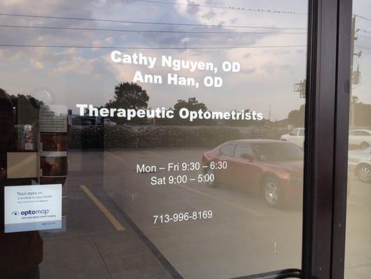 Optometrist service available next door.