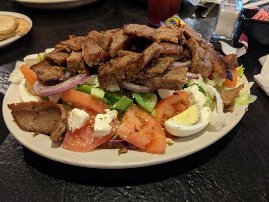 Gyro greek salad