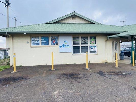 Menehune Food Mart