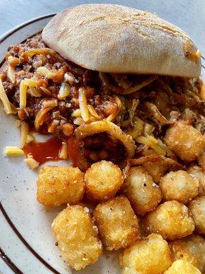 Mushroom & lentil sloppy joe