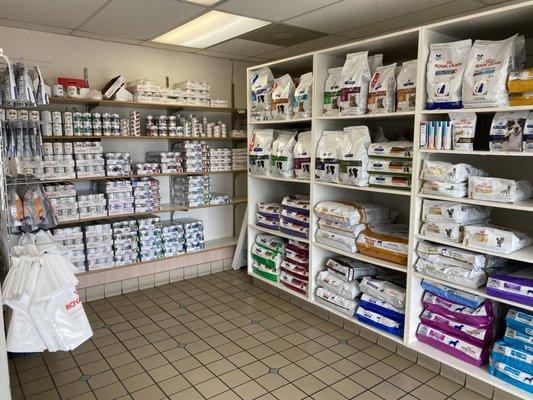 We carry a wide variety of prescription diets, treats, and dental chews including Hills Science Diet and Royal Canin.