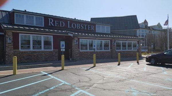 Storefront photo of the Ronkonkoma Red Lobster.