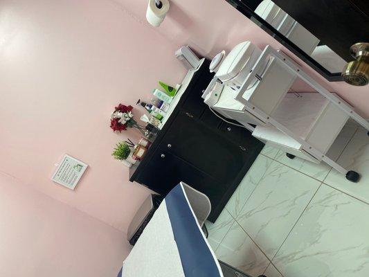 Waxing Room