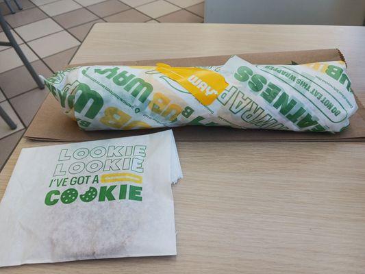 Cookie & Footlong sub