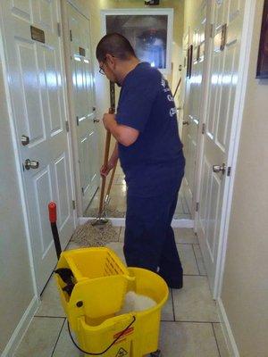 Emergency clean up services