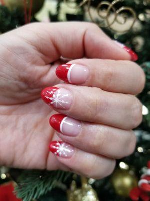 Colorgel manicure w/holiday design