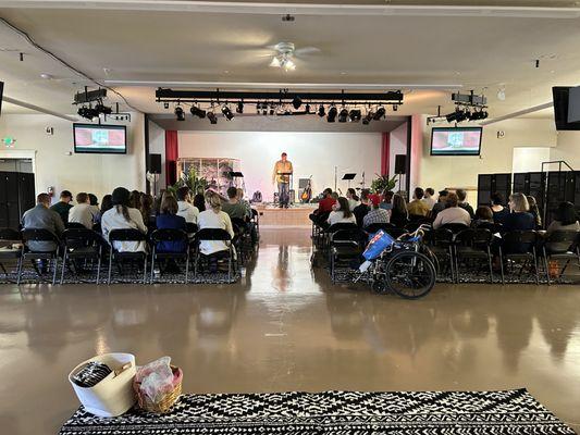 East Denver Vineyard Neighborhood Church