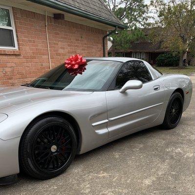 2004 Chevrolet Corvette from Ultimate Motorsports