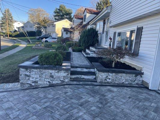 Driveway-retaining wall-steps