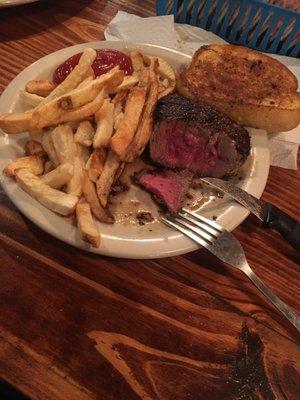 The filet was cooked exactly as requested and was incredible. This cow defiantly had a name and was loved before he came to the table.