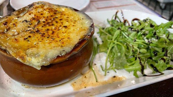 French onion soup was some of the best I have ever had. It's served hot so fait attention