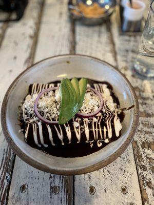 Enchiladas de Pollo con Mole de Piaxtla