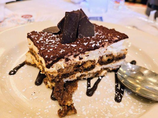 Tiramisu- sharable, yummy!