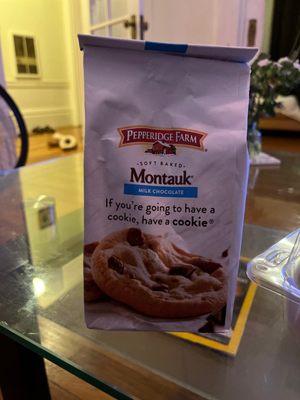 Lol, "homemade cookies" as advertised. Ya, no thanks