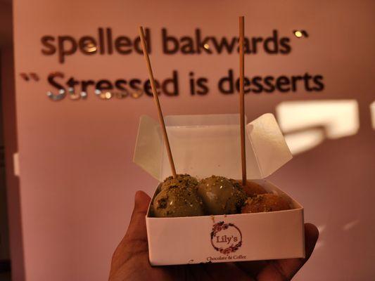 Traditional & Pistachio Lockma