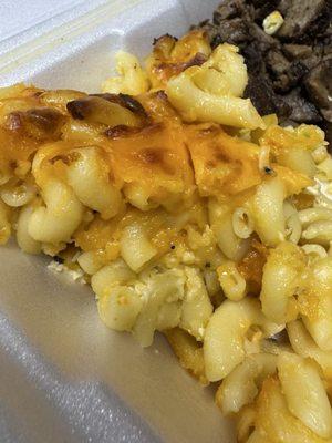 Closeup of the mac and cheese