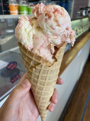 Strawberry Pretzel Salad