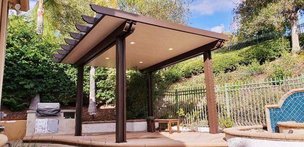 Freestanding patio cover