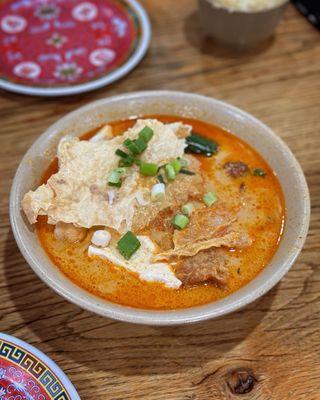 Stuffed Bean Curd with Curry Soup