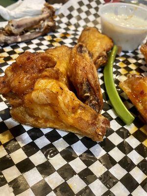 Huge chicken wings!!!   So flavorful & TASTY!