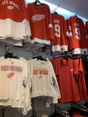 Red Wings gear