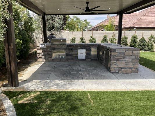 Gary Costello, hired our company for an outdoor kitchen and covered patio.