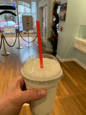 Vanilla milkshake