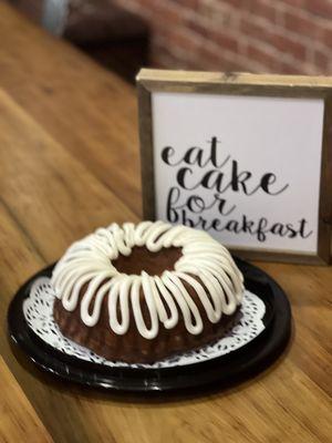 Pumpkin cream cheese bundt cake