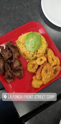 Carne Asada con tostones!