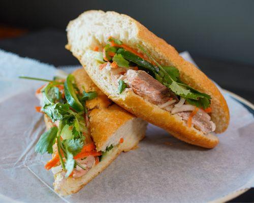 Salmon Banh Mi