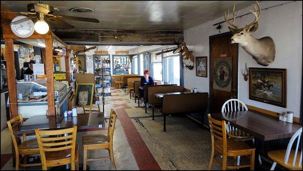 The dining room is long and fairy narrow, and reflects the rural atmosphere of eastern Oregon.