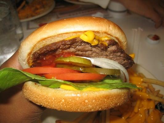 Single cheeseburger