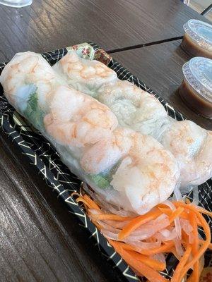 Shrimp summer rolls