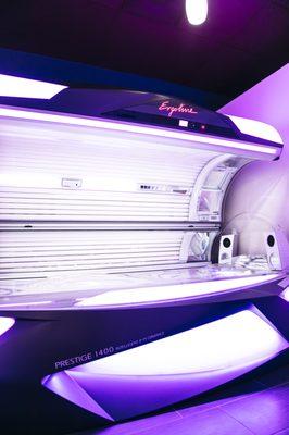 Sun Plus UV tanning bed