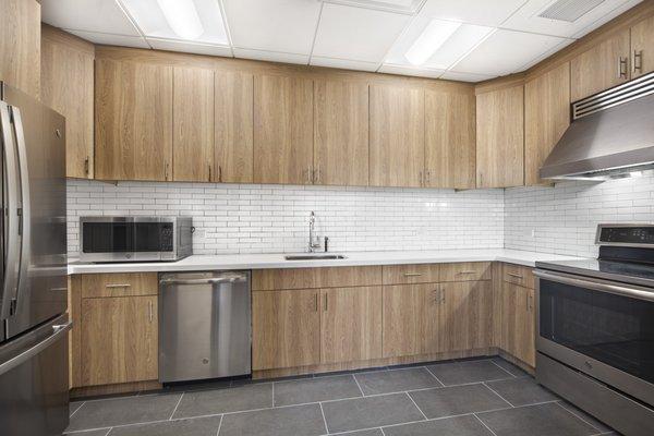 Amenities, communal kitchen