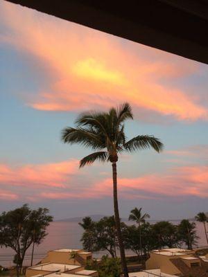 Dawn from lanai of unit 512