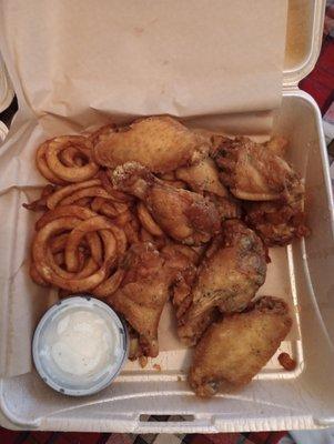 Ranch Dry Rub wings with curly fries and ranch dressing