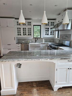 Don's Custom Cabinets & Countertops