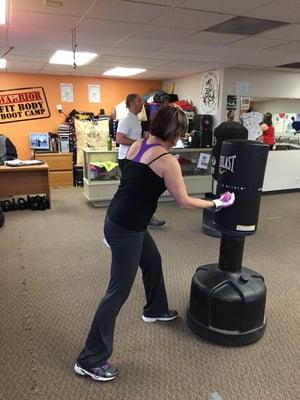 Kristen rockin the bag Whoop whoop!!! @warriorfitboise