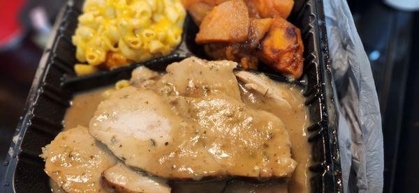 Turkey, dressing,  yams and mac/cheese!