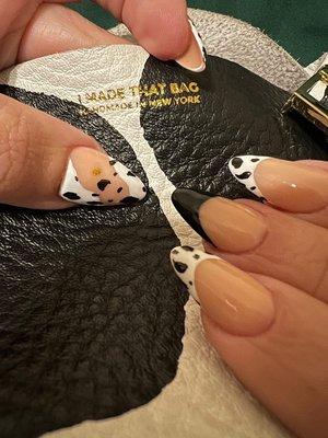 Nails by Thaki