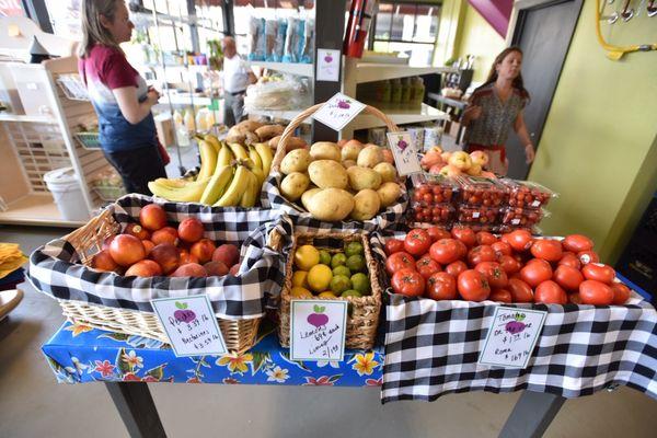 fresh, local fruit & veggies!